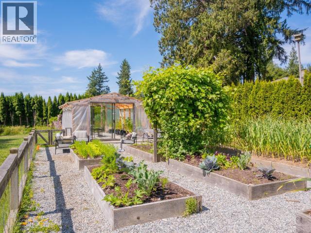 5623 YUKON AVE - 63