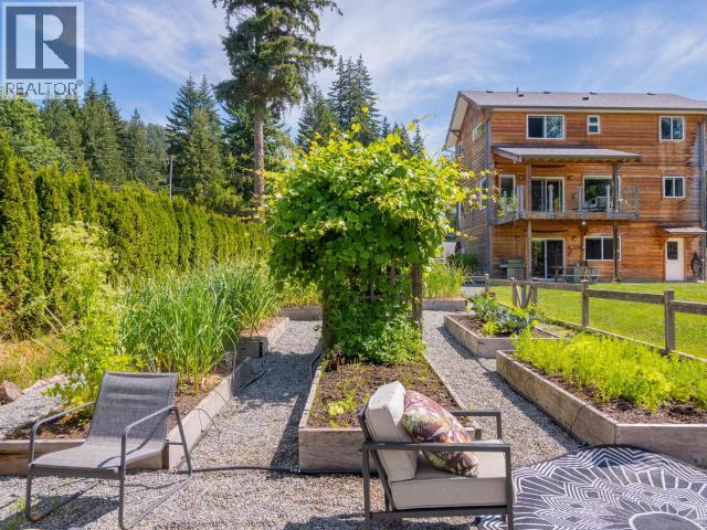 5623 YUKON AVE - 61
