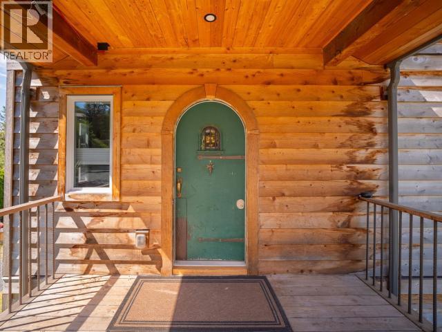 5623 YUKON AVE - 75