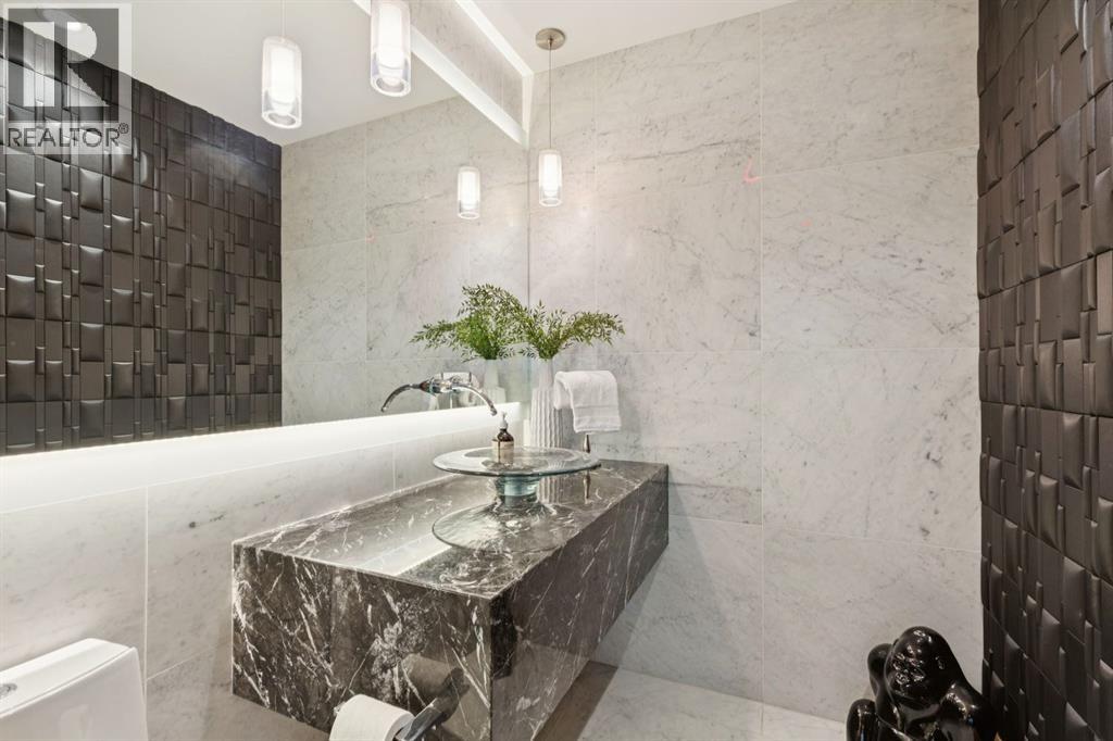 #103 738 1 Avenue SW - 21