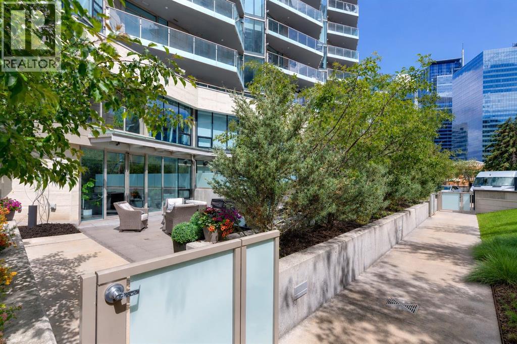 #103 738 1 Avenue SW - 44