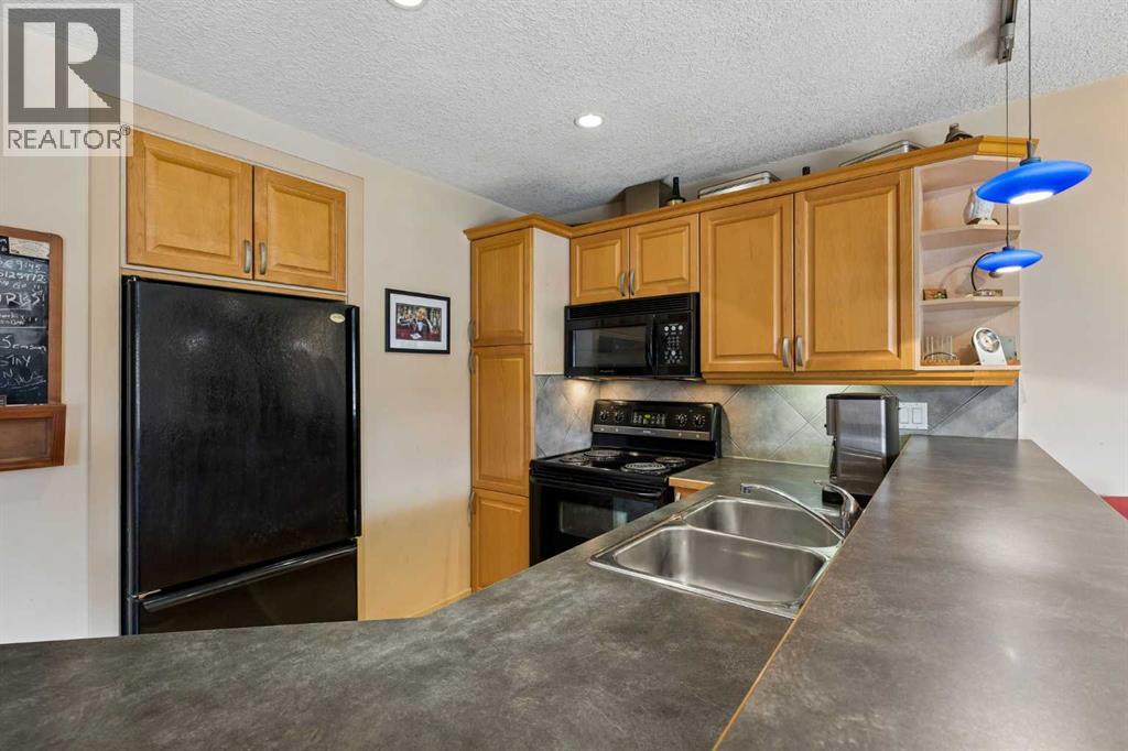 #21 712 4 Street NE - 10