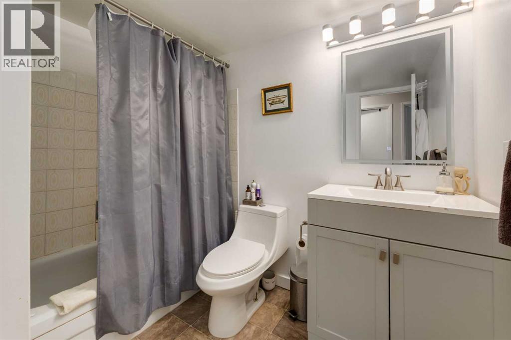 #410 4944 Dalton Drive NW - 12