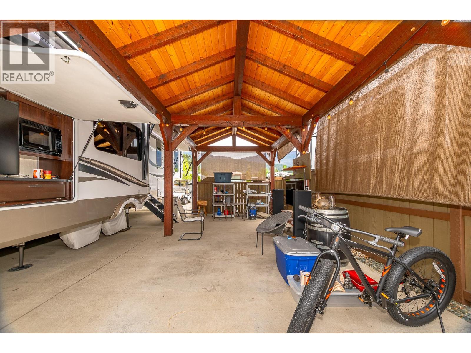 109 1383 Silver Sands Road, Sicamous
