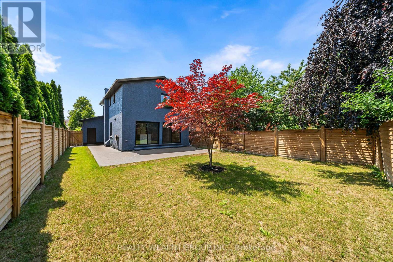 83 GOVERNOR CRESCENT - 41