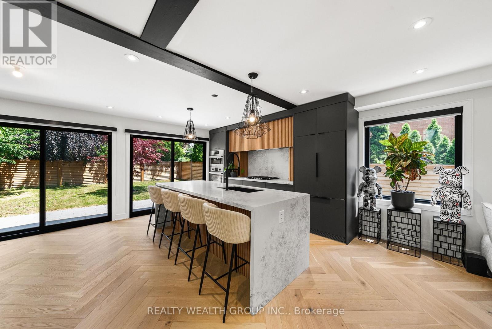 83 GOVERNOR CRESCENT - 9