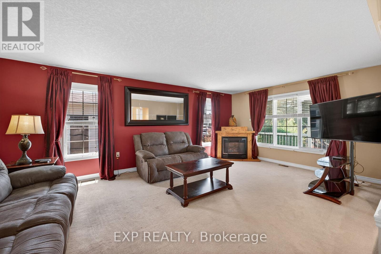 30 ILLINOIS CRESCENT - Image 11