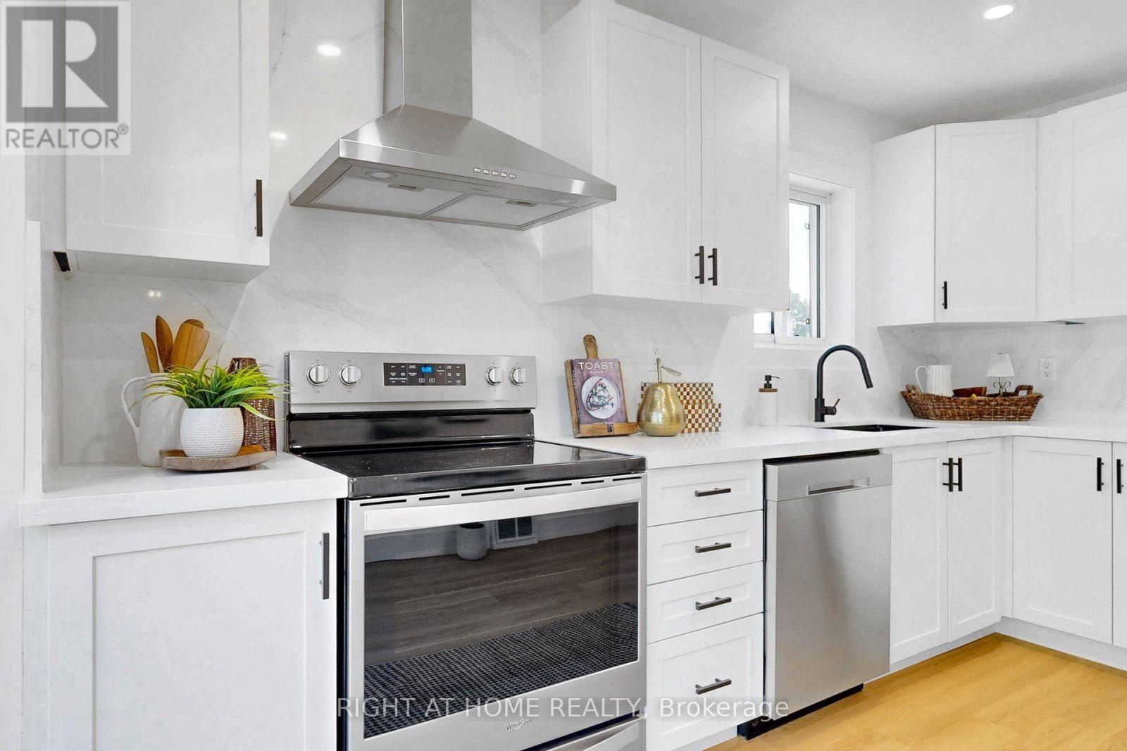 36 HUNTSMOOR ROAD - 15