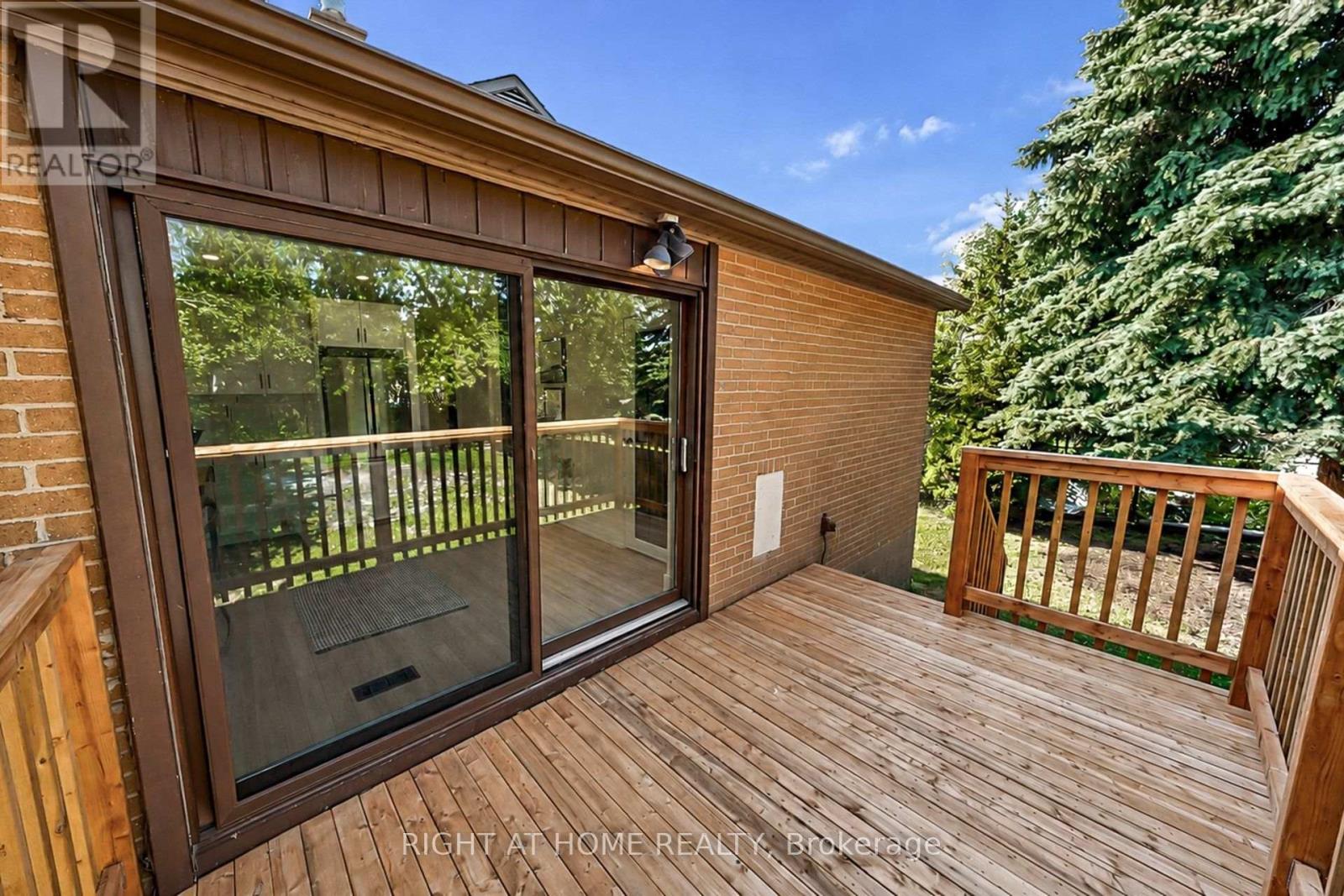 36 HUNTSMOOR ROAD - 18