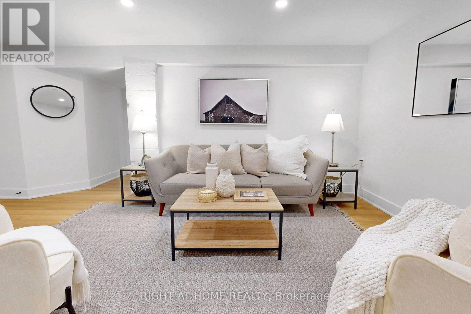 36 HUNTSMOOR ROAD - 20