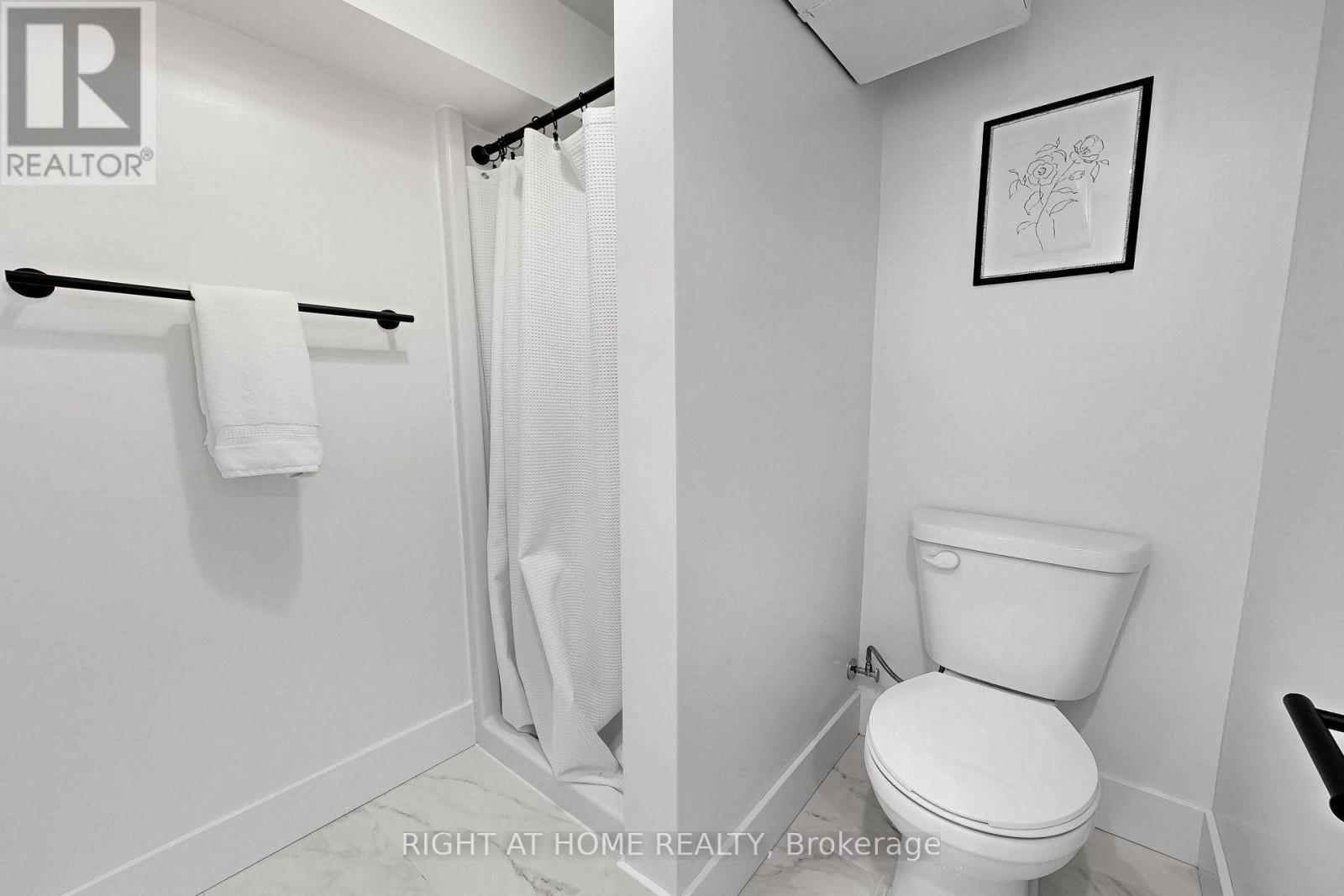 36 HUNTSMOOR ROAD - 26
