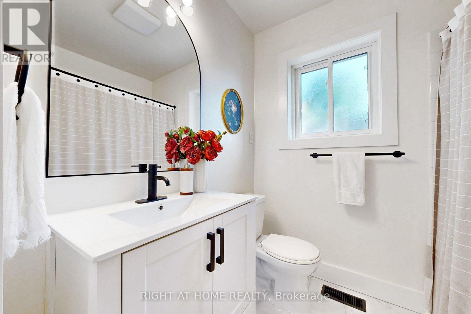 36 HUNTSMOOR ROAD - 8
