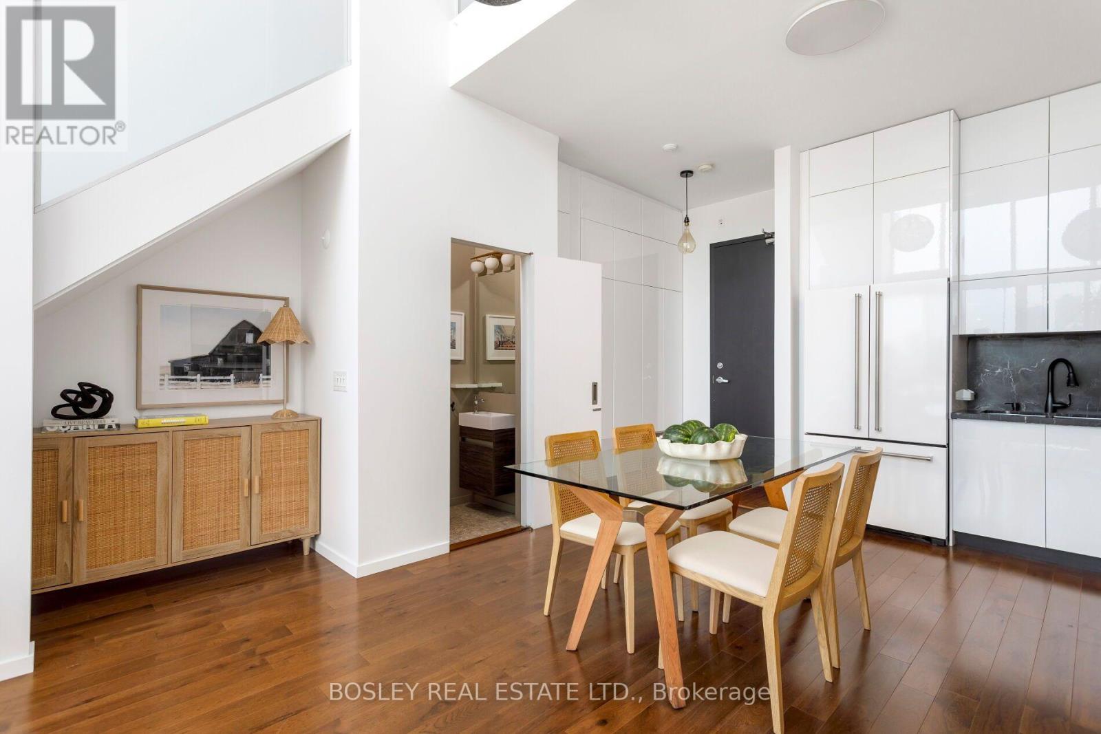 #614 160 BALDWIN STREET - Image 8