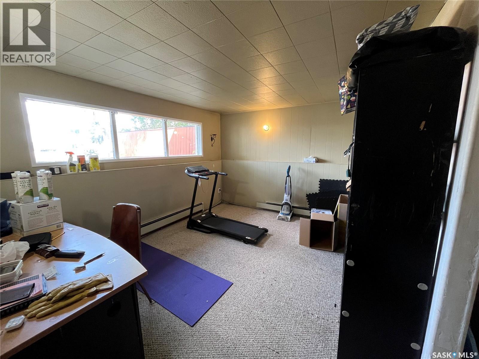 234 1A AVENUE - 12
