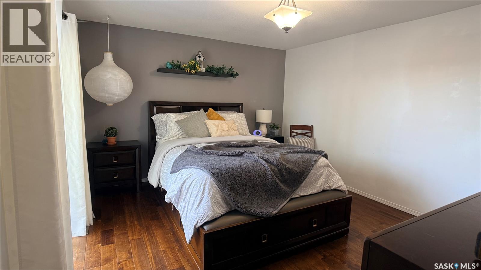 709 Prospect AVENUE - Image 17