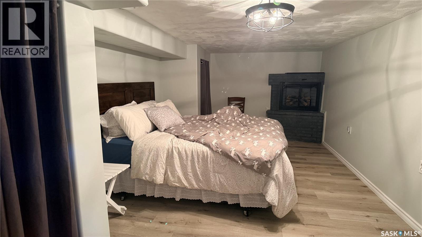 709 Prospect AVENUE - Image 27