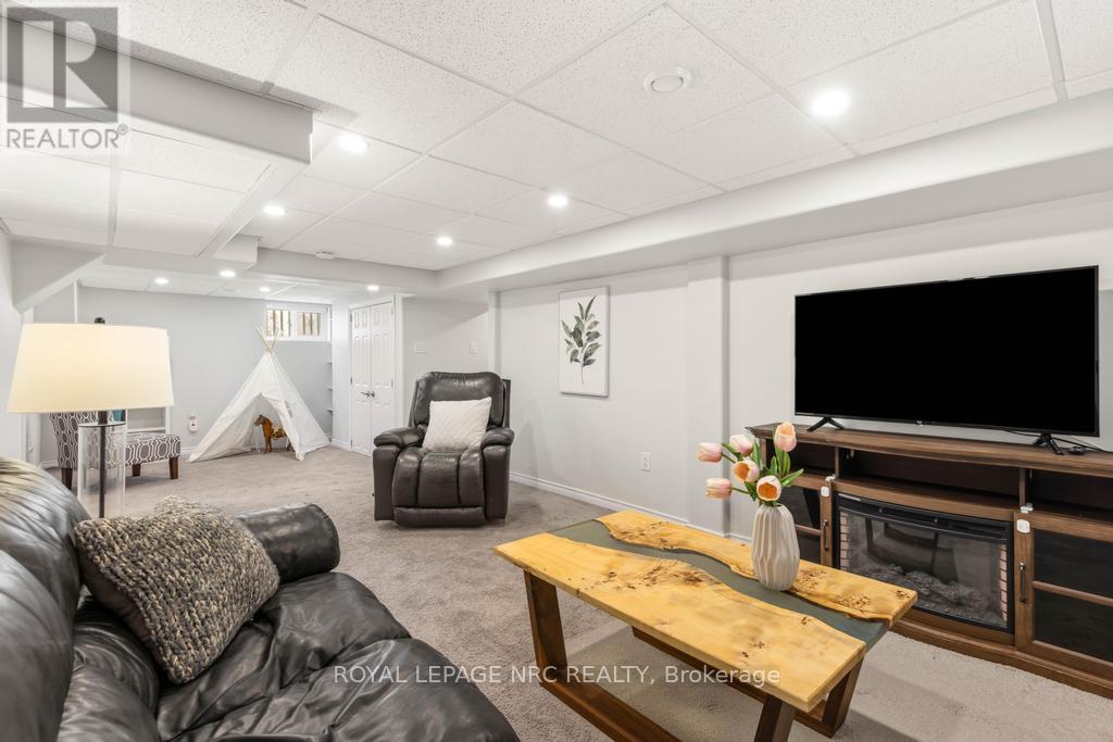153 MAIN STREET - 27
