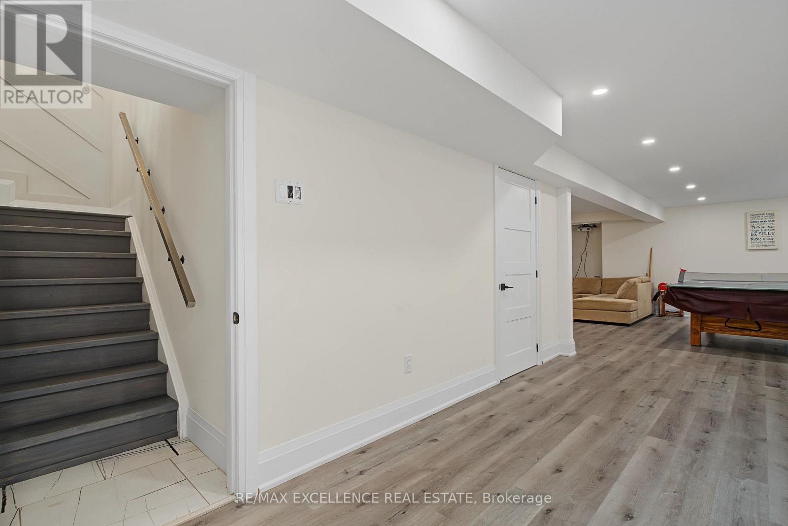 136 JOHNSTON AVENUE - 31