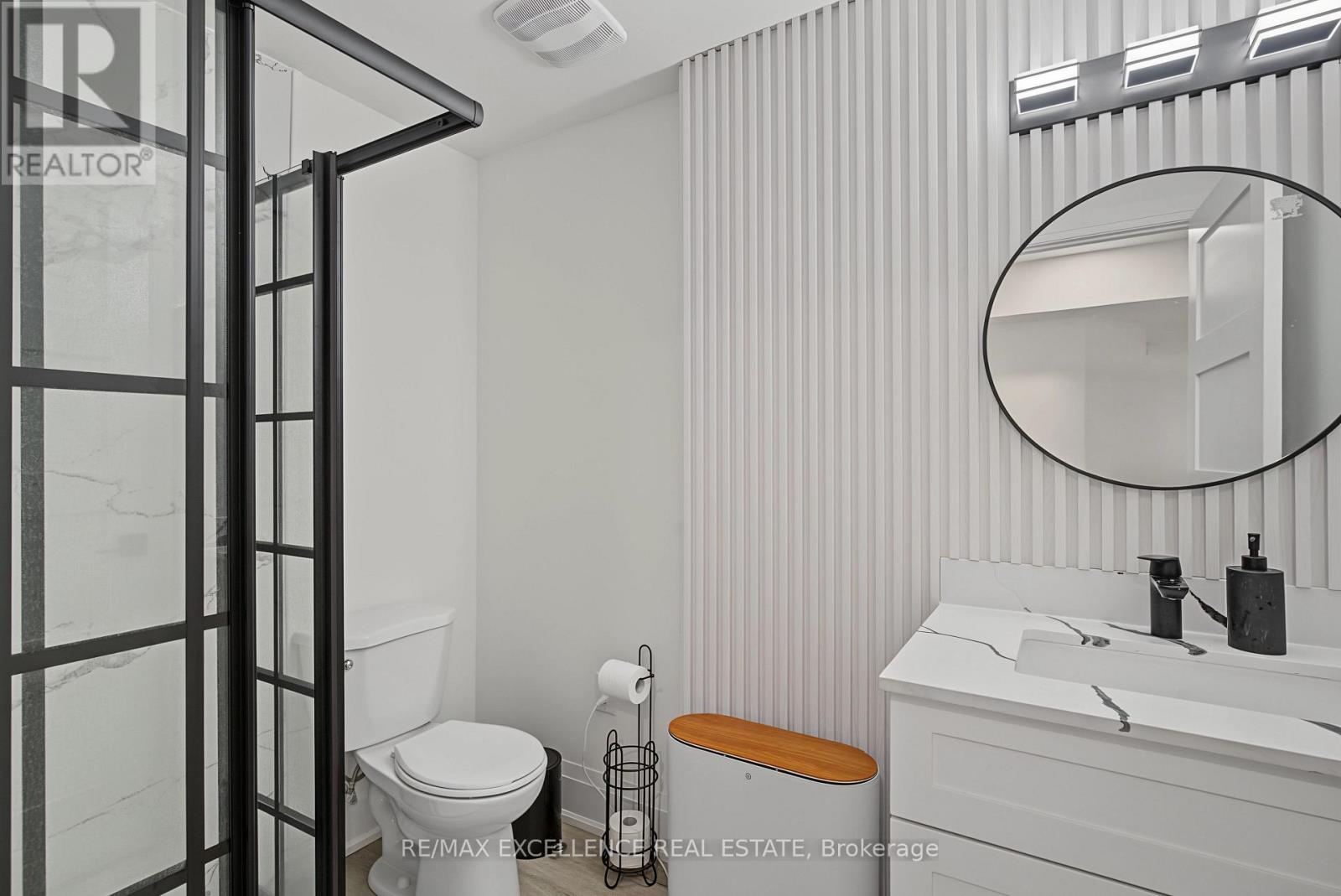 136 JOHNSTON AVENUE - 35