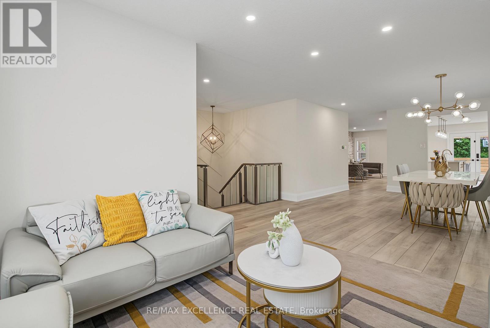 136 JOHNSTON AVENUE - 6
