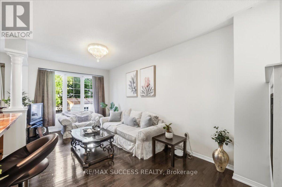 205 NISBET BOULEVARD - 17