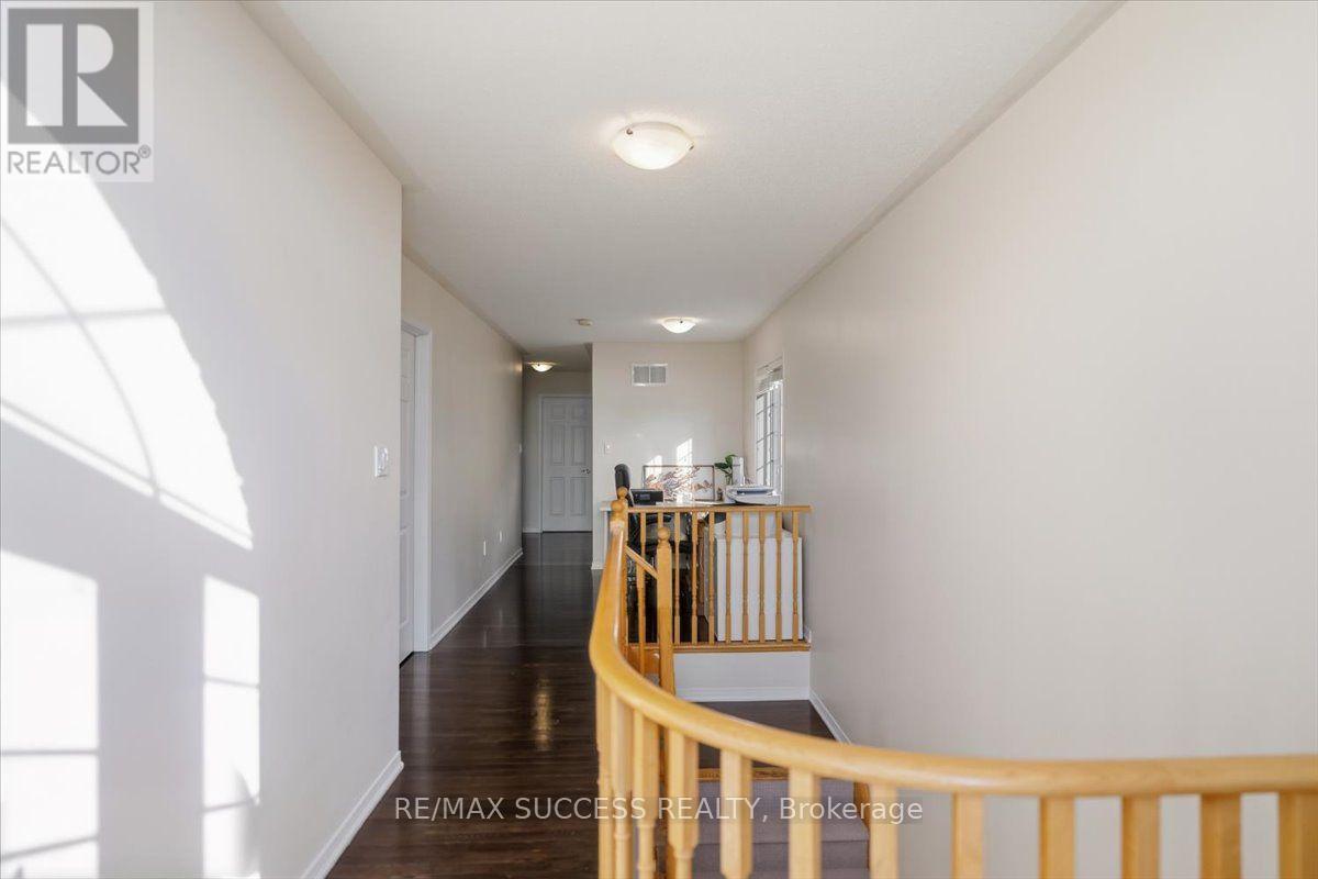 205 NISBET BOULEVARD - 26