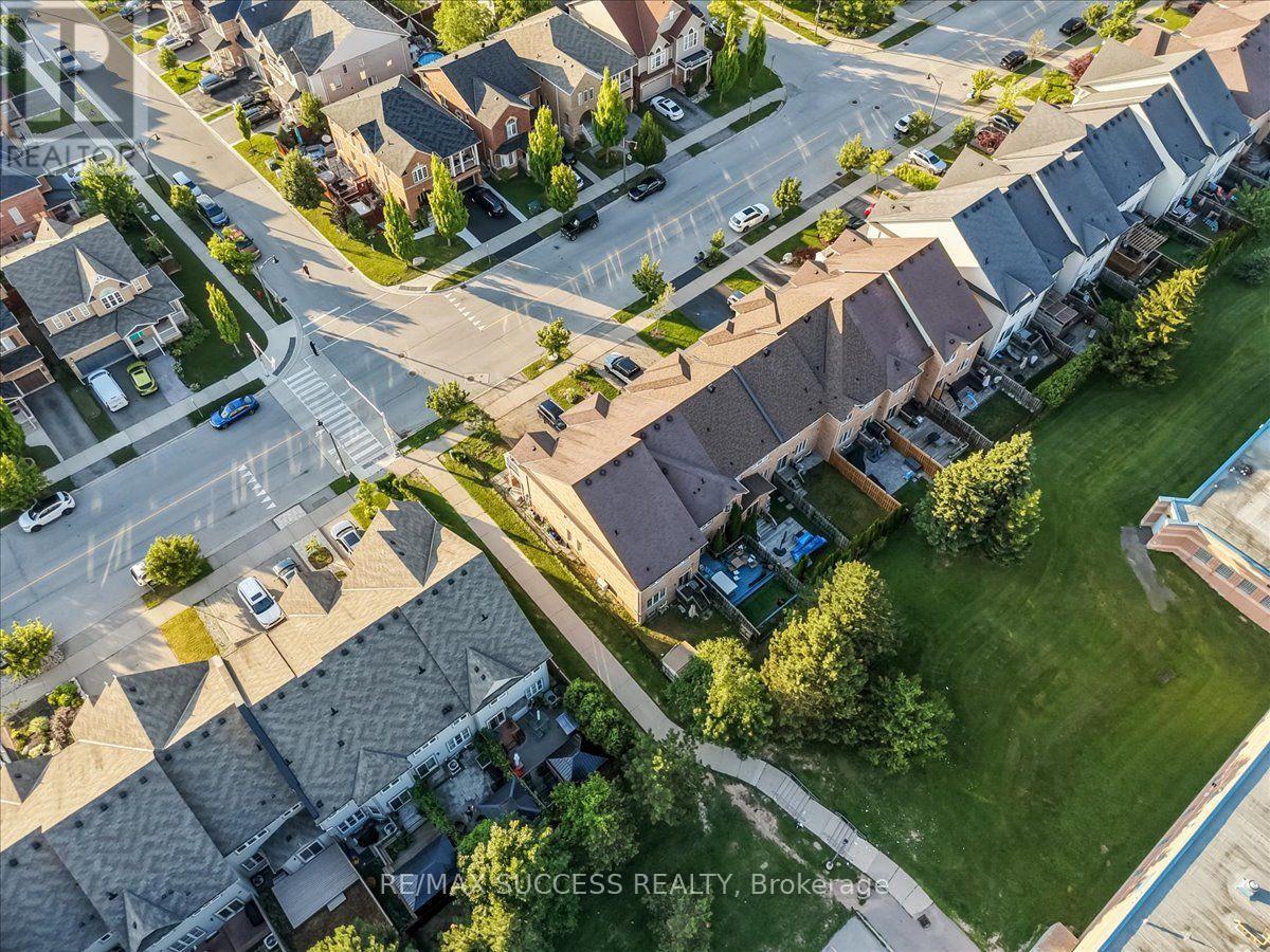205 NISBET BOULEVARD - 49