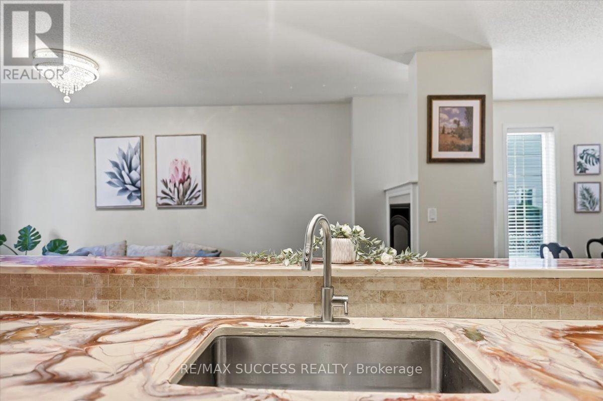 205 NISBET BOULEVARD - 9