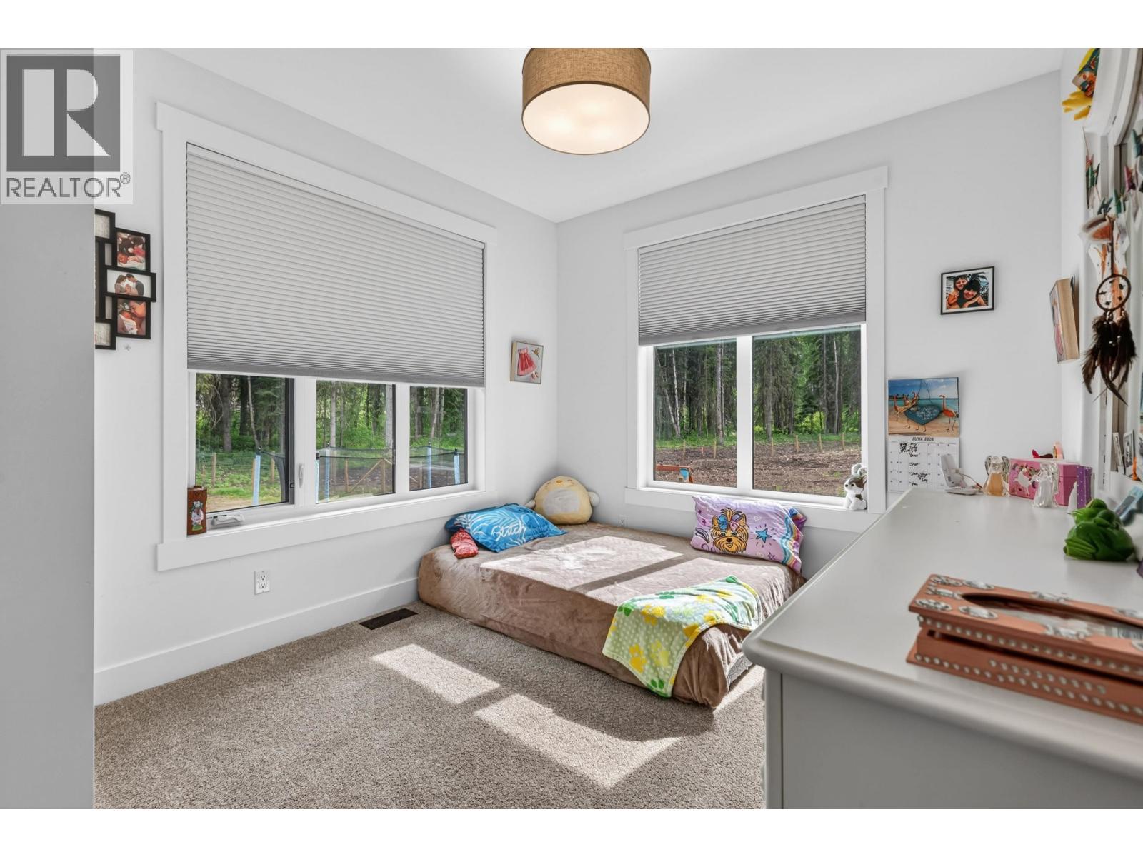 110 WESTVIEW ROAD - 37