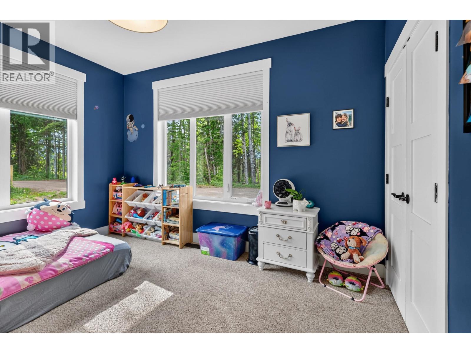 110 WESTVIEW ROAD - 25