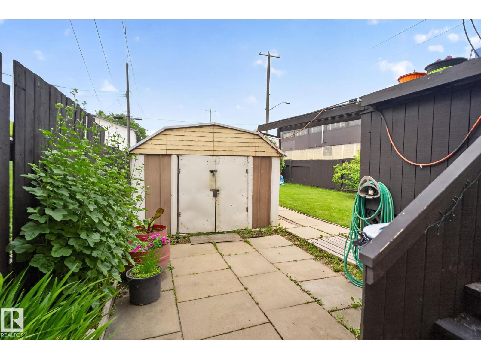12703 122 ST NW - 32