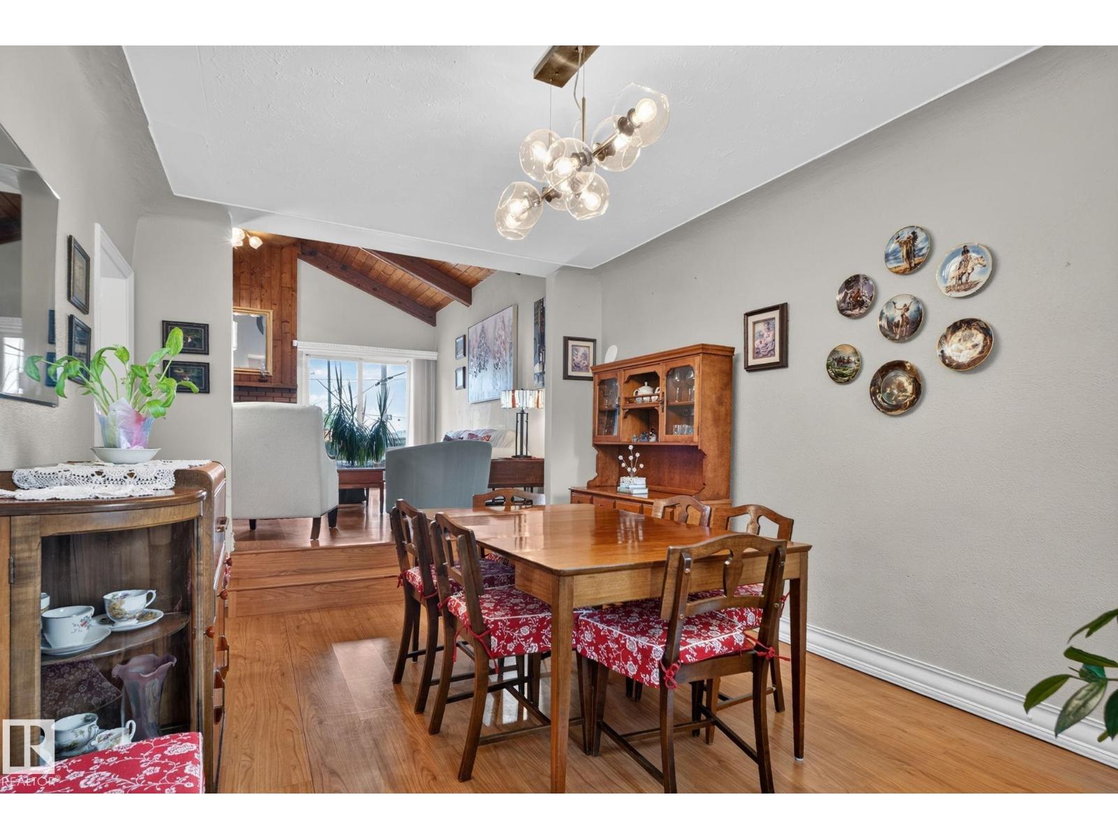 12703 122 ST NW - 6