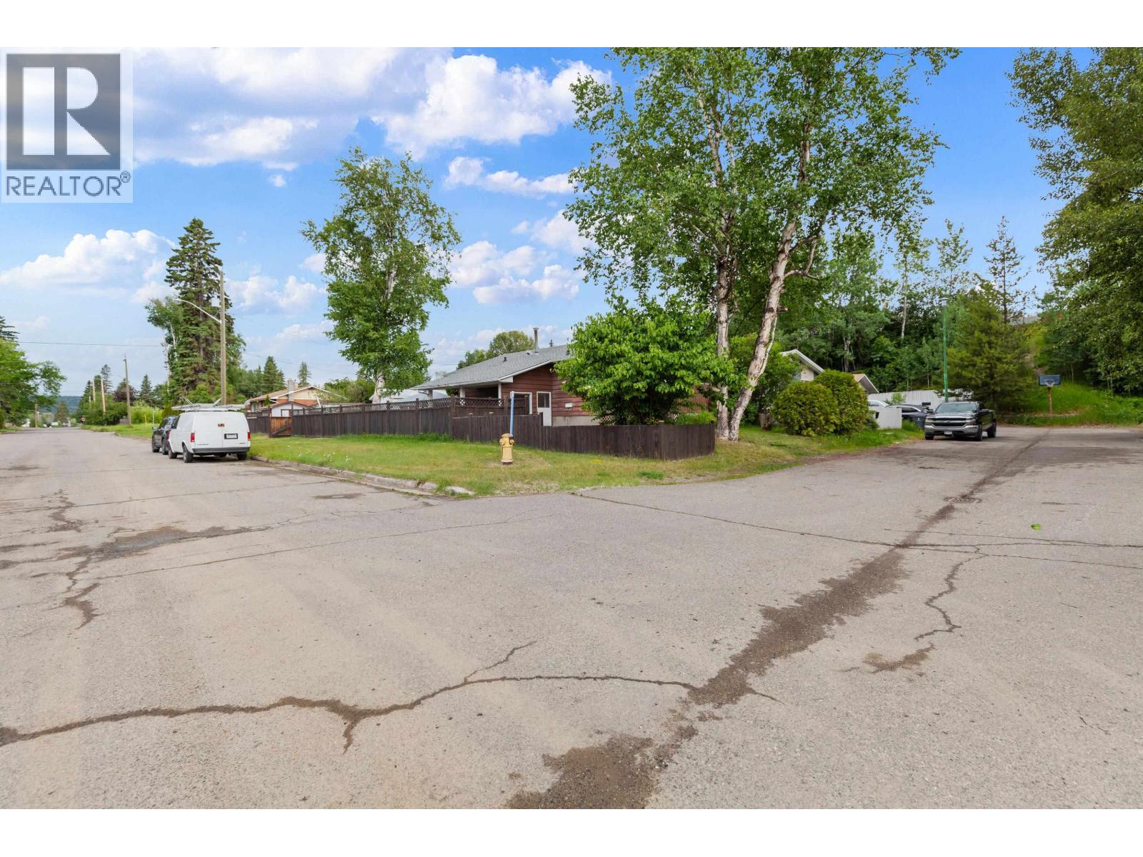 2091 NORWOOD STREET - 6
