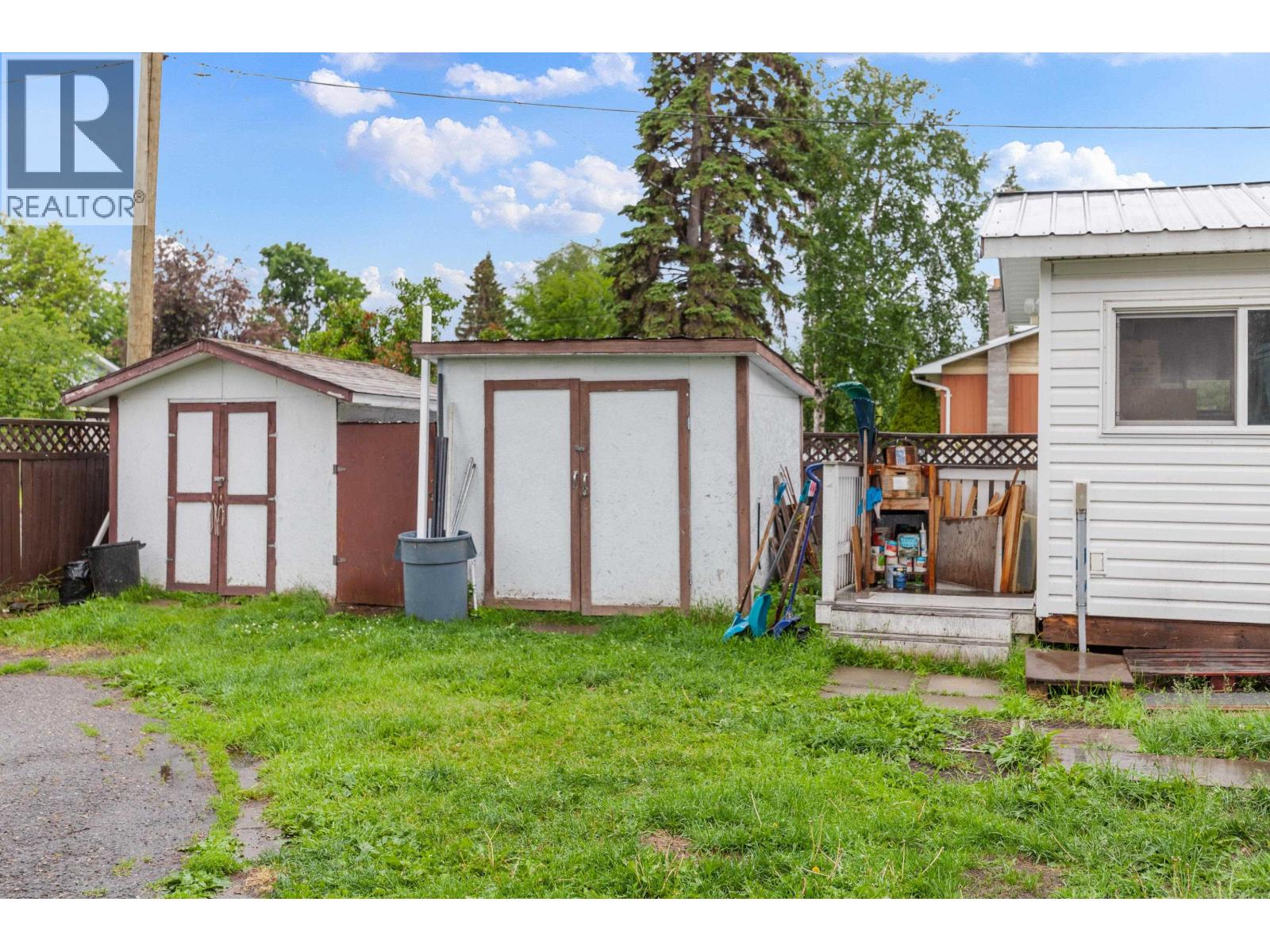 2091 NORWOOD STREET - 9