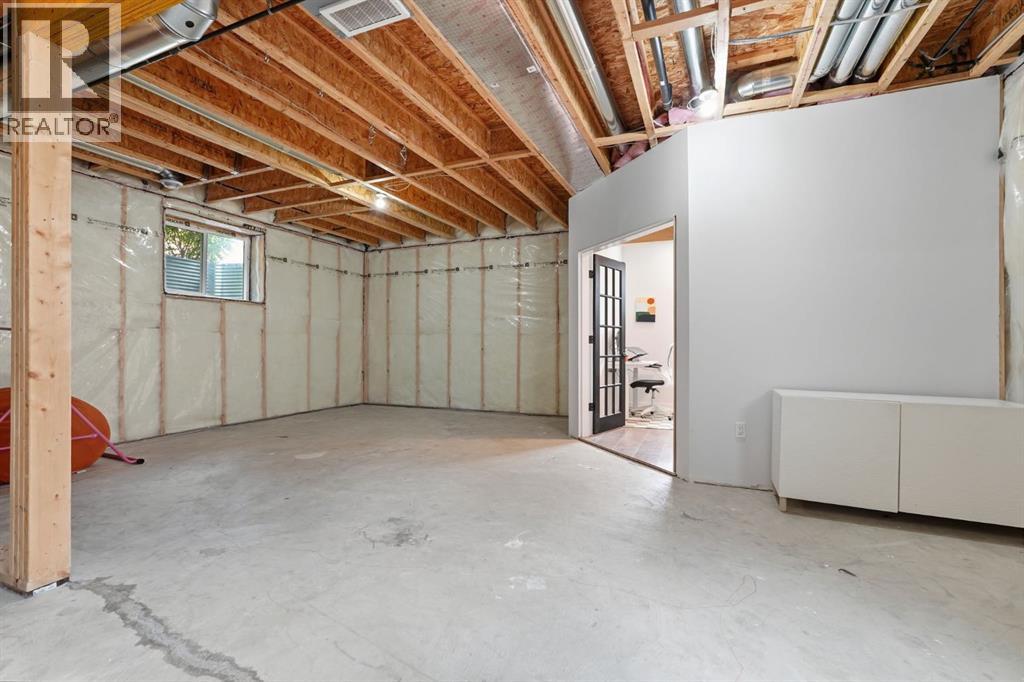 1356 Lackner Boulevard - 38