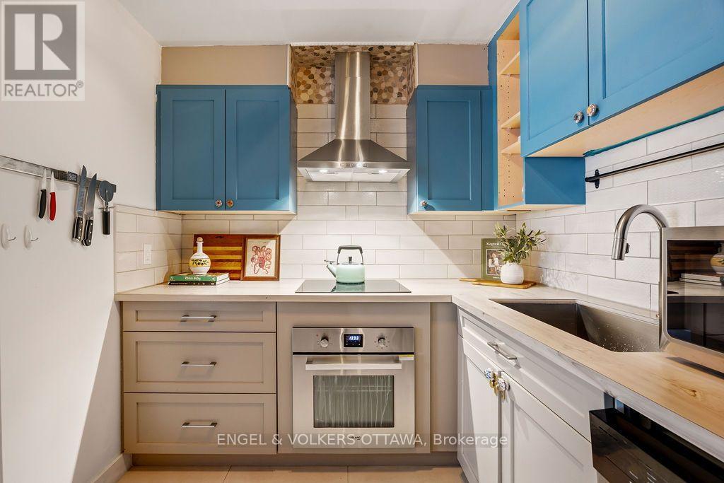 #1602 475 LAURIER AVENUE W - 15