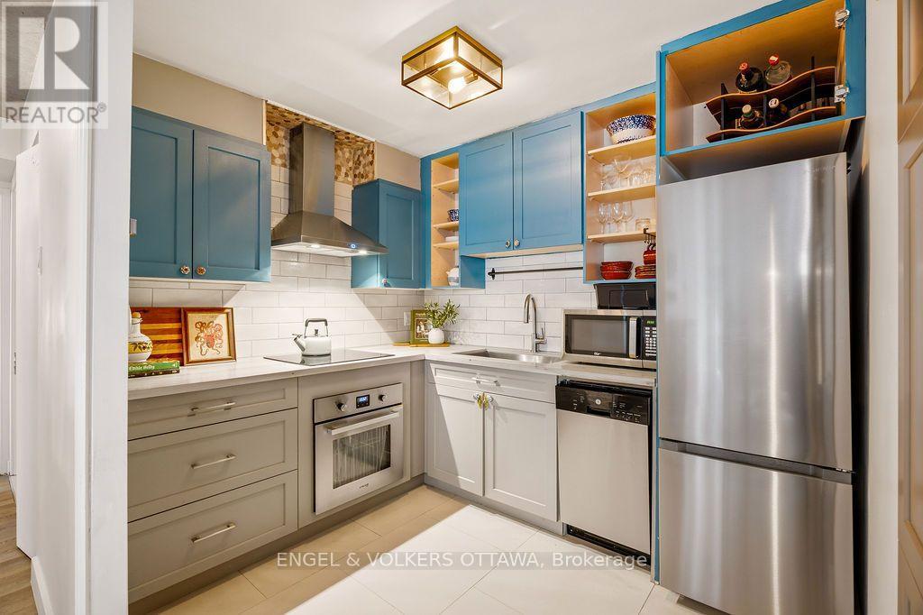 #1602 475 LAURIER AVENUE W - 16