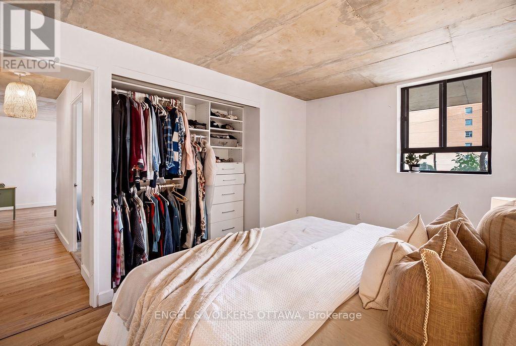 #1602 475 LAURIER AVENUE W - 22
