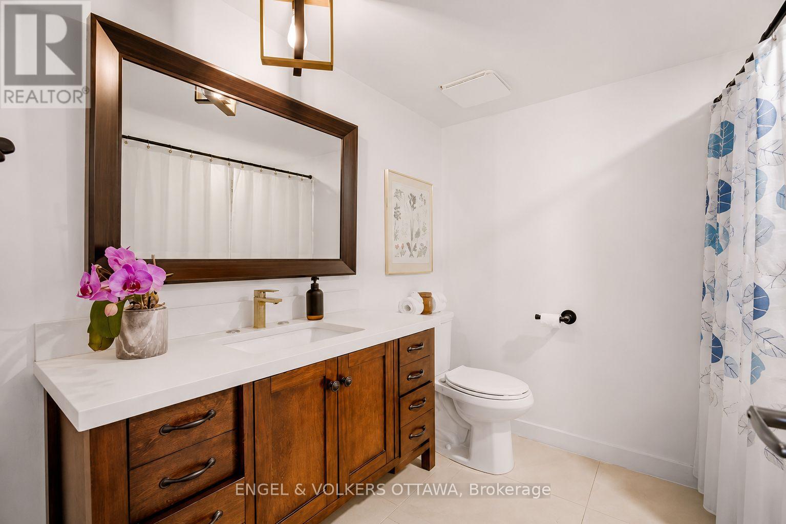 #1602 475 LAURIER AVENUE W - 23