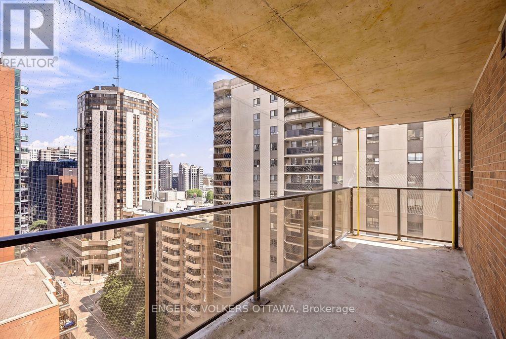 #1602 475 LAURIER AVENUE W - 27