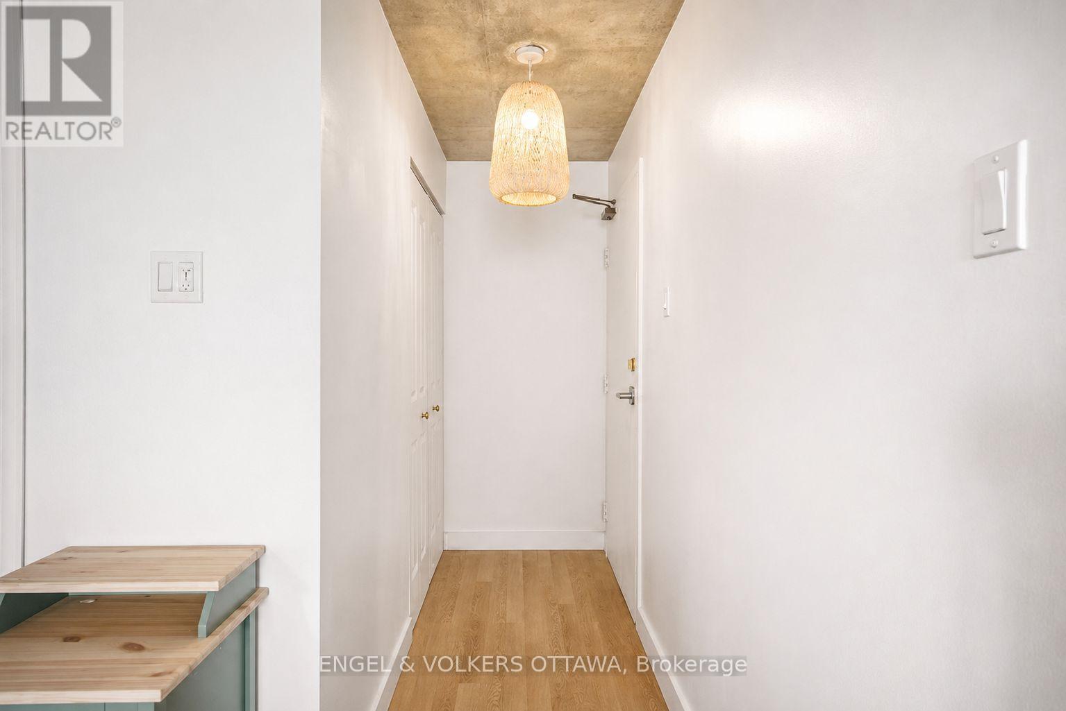 #1602 475 LAURIER AVENUE W - 3