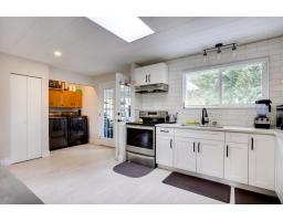8964 184 Street, Surrey, BC V4N3T4 Photo 11