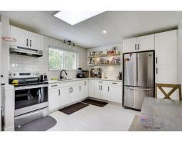 8964 184 Street, Surrey, BC V4N3T4 Photo 9