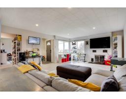 8964 184 Street, Surrey, BC V4N3T4 Photo 8