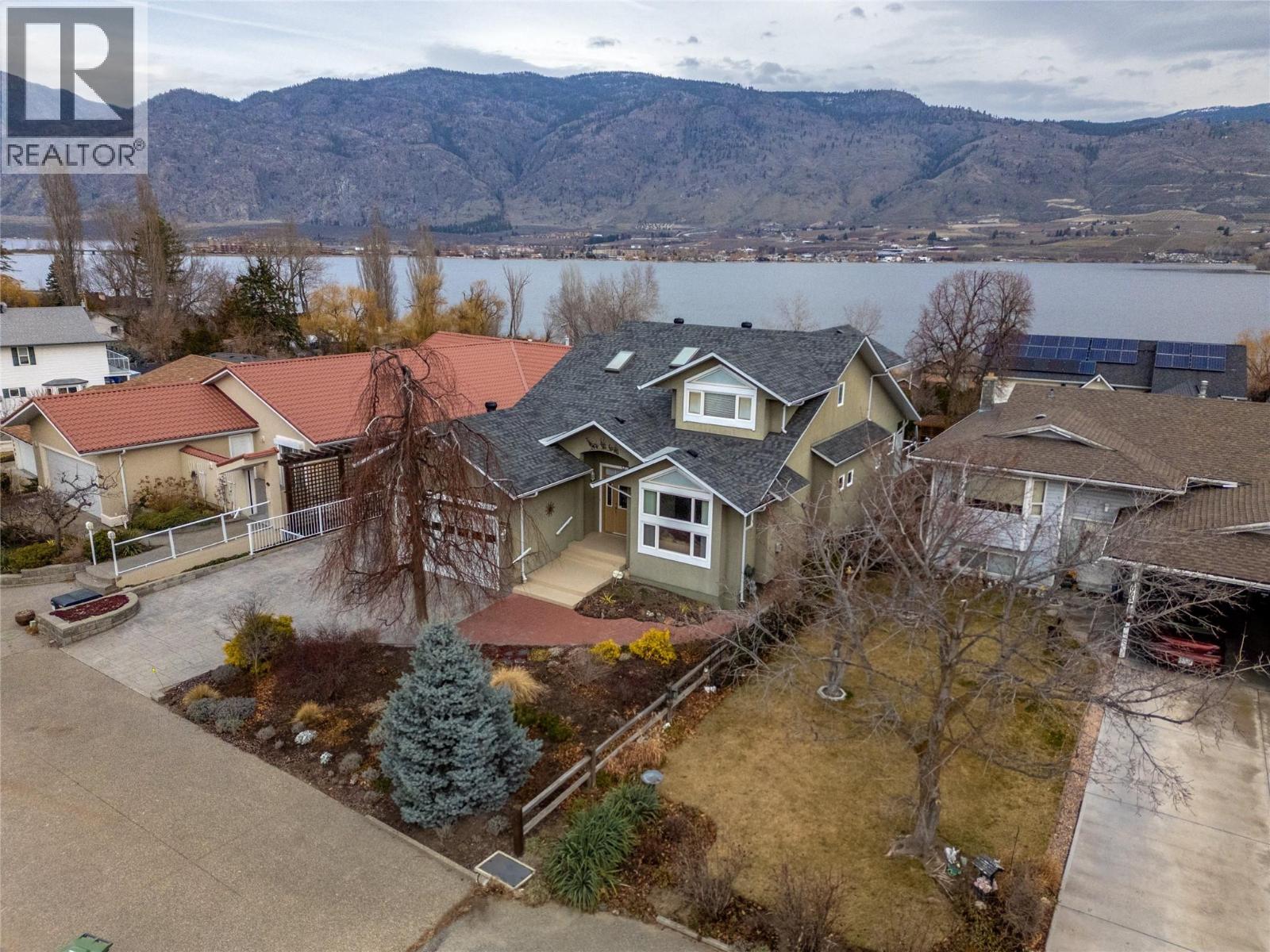 4005 Lobelia Drive - 1