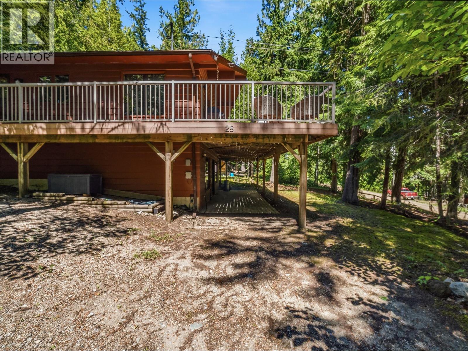 #28 7429 Sunnybrae Canoe Point Road - 38