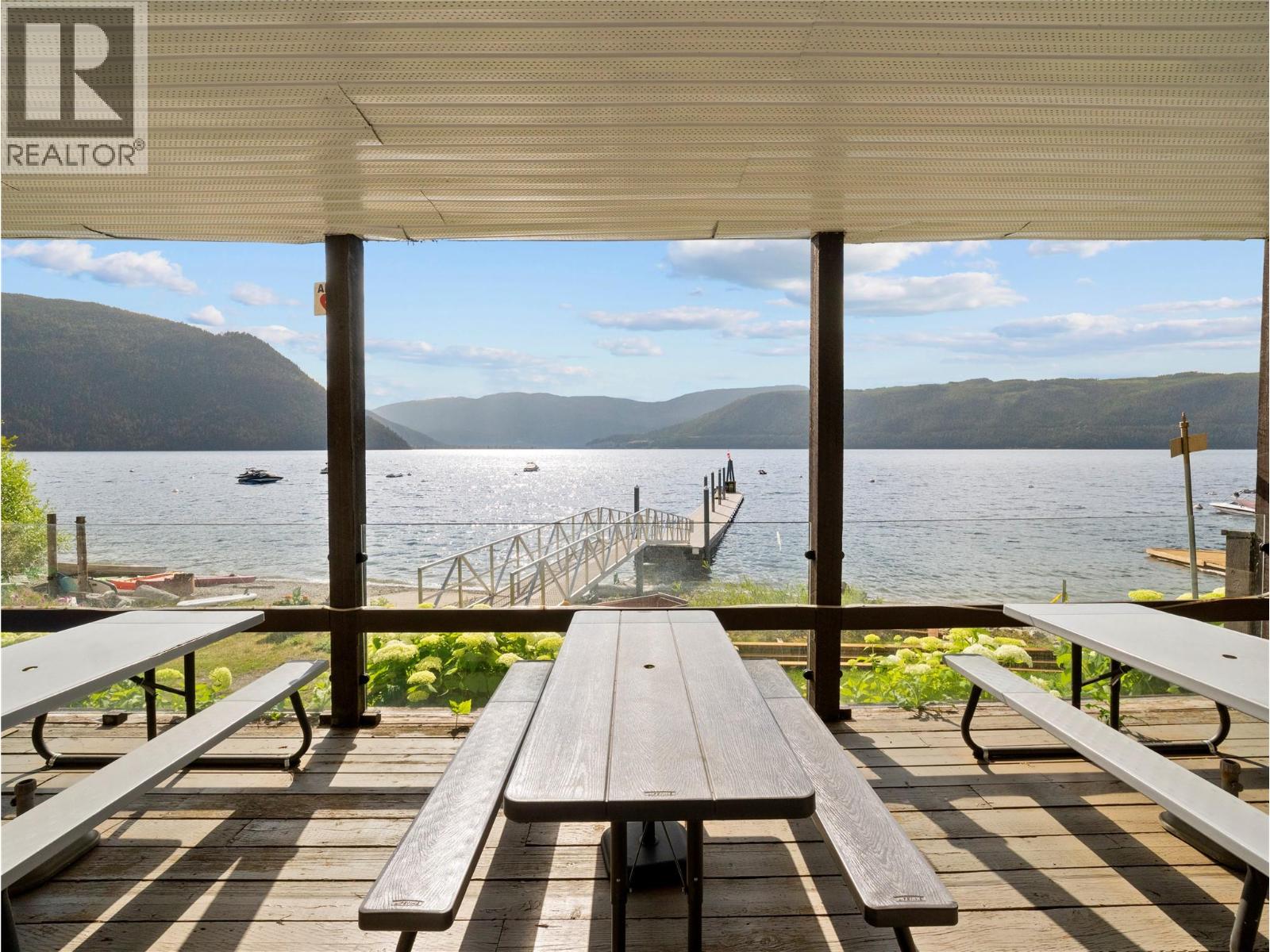 #28 7429 Sunnybrae Canoe Point Road - 49