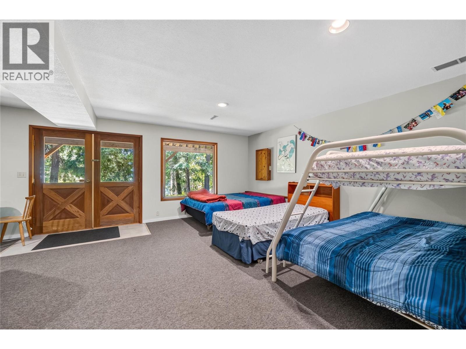#28 7429 Sunnybrae Canoe Point Road - 25