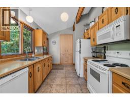 7429 Sunnybrae Canoe Point Road Unit# 28, Tappen, BC V0E2X1 Photo 17