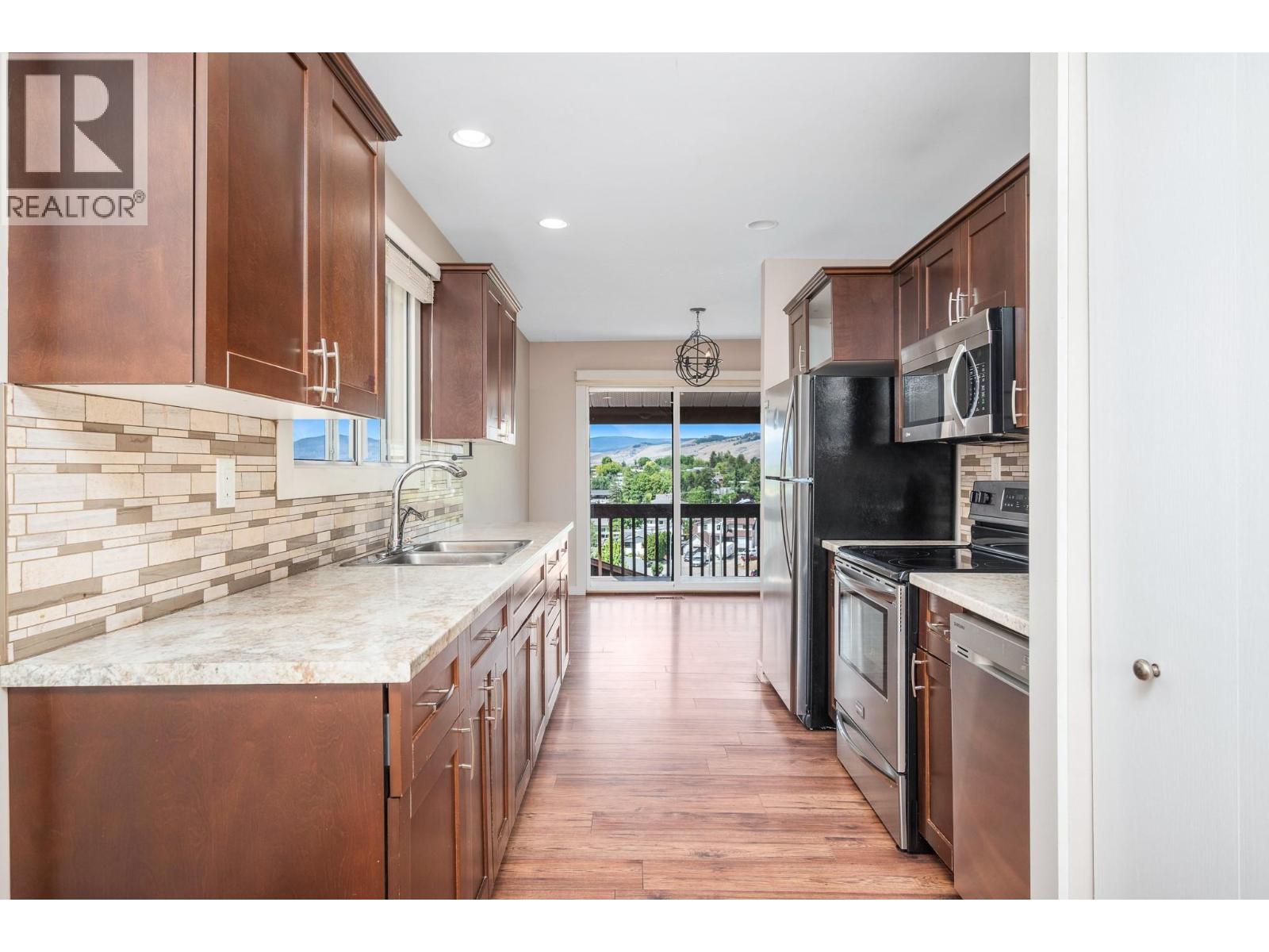 2604 12 Street, Vernon
